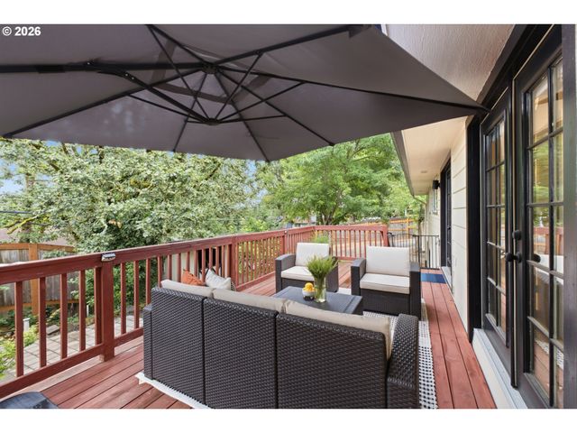 5711 W A St, West Linn, OR 97068