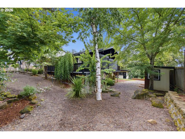 5711 W A St, West Linn, OR 97068