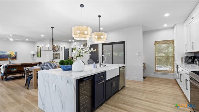 6786 River Road, New Braunfels, TX 78132