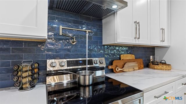 6786 River Road, New Braunfels, TX 78132