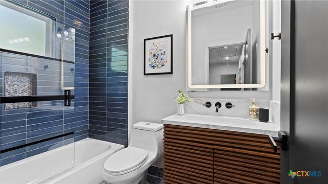 6786 River Road, New Braunfels, TX 78132