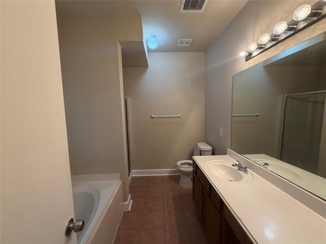 11736 Chanteloup Drive, Houston, TX 77047