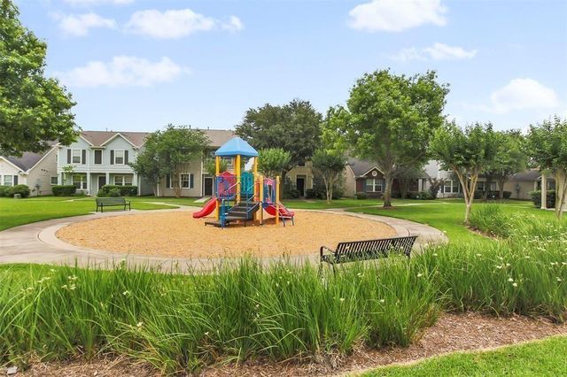 11736 Chanteloup Drive, Houston, TX 77047
