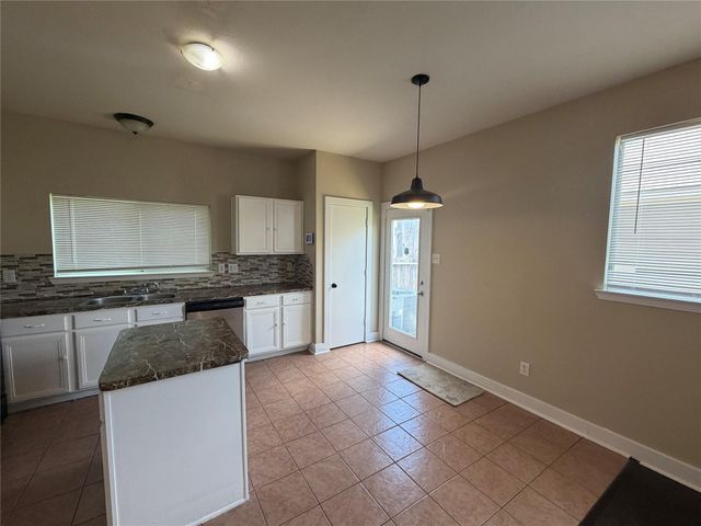 11736 Chanteloup Drive, Houston, TX 77047