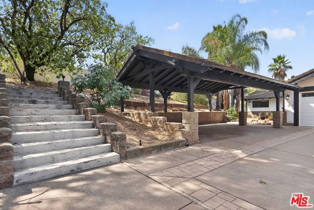 3342 White Hawk Road, Escondido, CA 92027