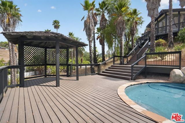 3342 White Hawk Road, Escondido, CA 92027