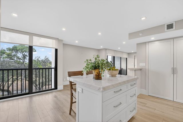 7847 Lakeside Boulevard 1051, Boca Raton, FL 33434