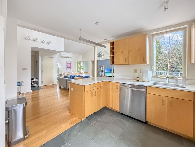 15 Gile Dr Unit 3A, Hanover, NH 03755