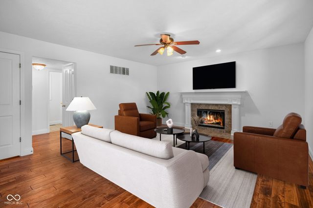 10757 Independence Way, Carmel, IN 46032