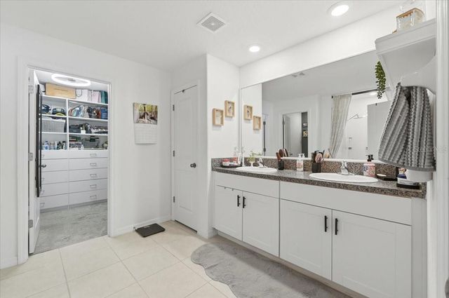 2119 OLD MINING ROAD, Lakeland, FL 33801