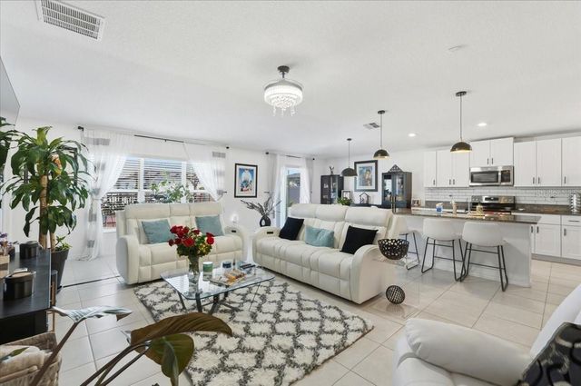 2119 OLD MINING ROAD, Lakeland, FL 33801