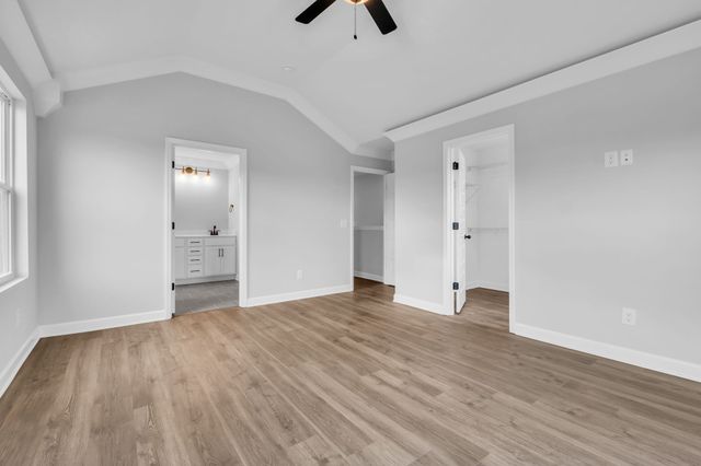 413 Twig PVT Ct, Hendersonville, TN 37075