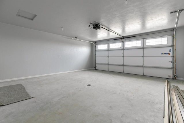 503 FOUNDERS WAY, Little Chute, WI 54140