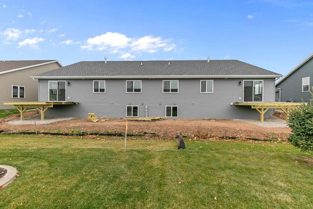 503 FOUNDERS WAY, Little Chute, WI 54140