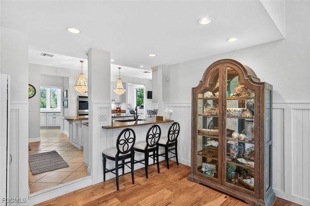 3400 W Gulf DR, Sanibel, FL 33957