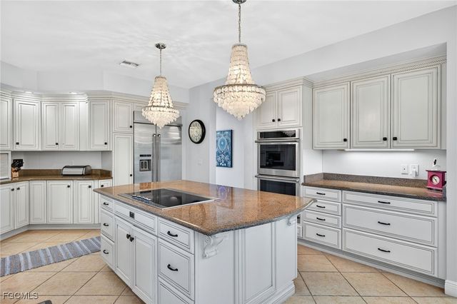 3400 W Gulf DR, Sanibel, FL 33957