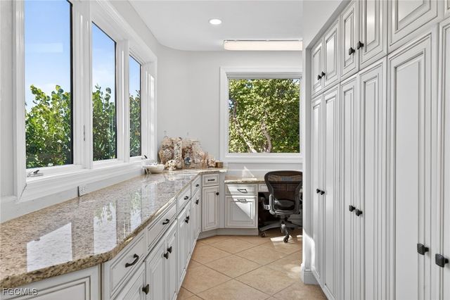 3400 W Gulf DR, Sanibel, FL 33957