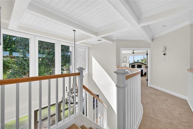 3400 W Gulf DR, Sanibel, FL 33957