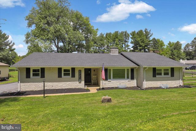 325 FAUST RD, Reading, PA 19608