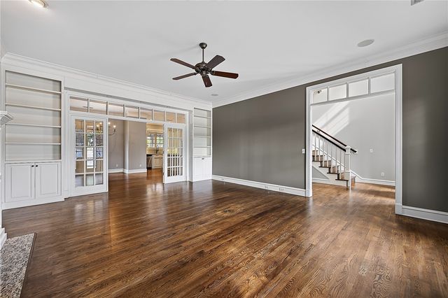 5212 S 44th Place, Rogers, AR 72758