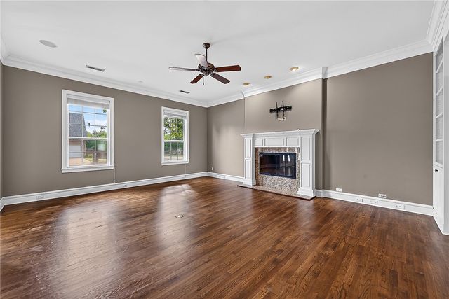 5212 S 44th Place, Rogers, AR 72758