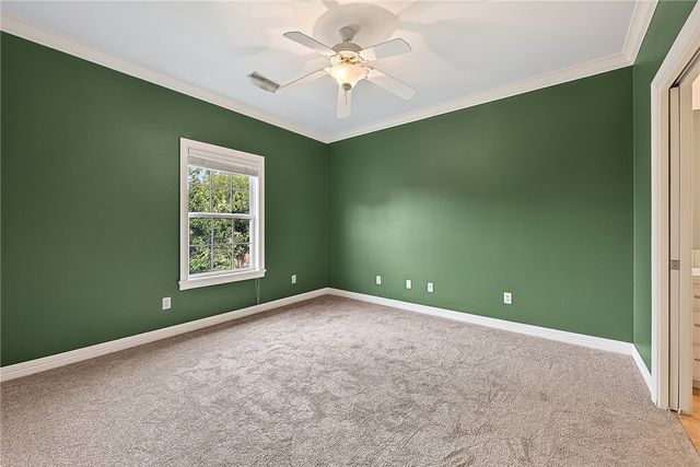 5212 S 44th Place, Rogers, AR 72758