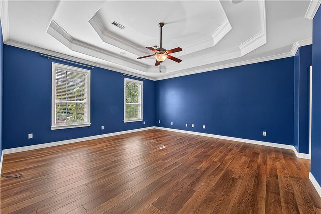 5212 S 44th Place, Rogers, AR 72758