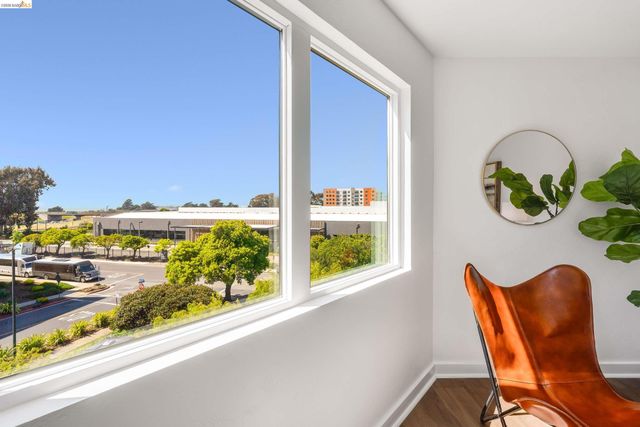 6400 Christie Ave 3212, Emeryville, CA 94608