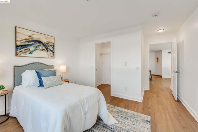 6400 Christie Ave 3212, Emeryville, CA 94608