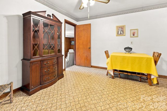28 R and K Drive, Waynesville, NC 28786