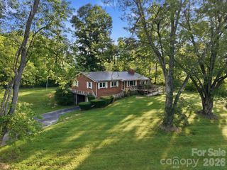 28 R and K Drive, Waynesville, NC 28786