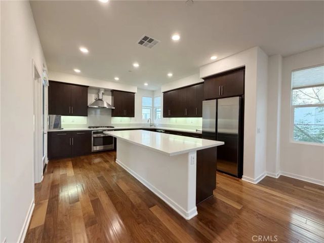 136 Acamar, Irvine, CA 92618