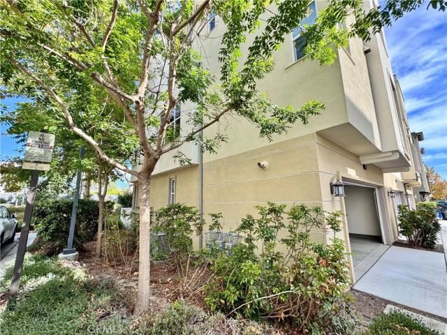136 Acamar, Irvine, CA 92618