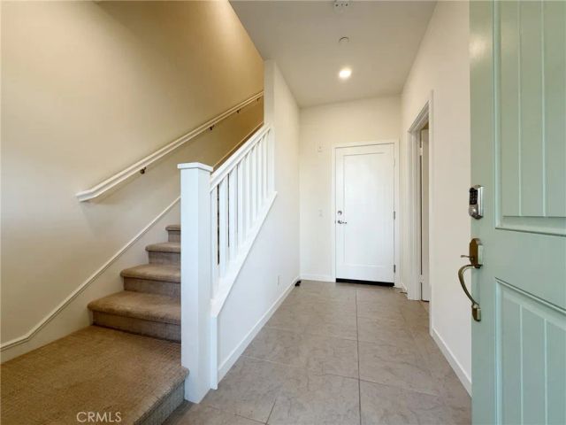 136 Acamar, Irvine, CA 92618