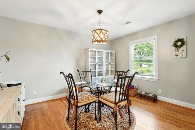 453 BUCK MOUNTAIN RD, Earlysville, VA 22936