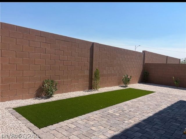 1926 Majalis Place, Las Vegas, NV 89106