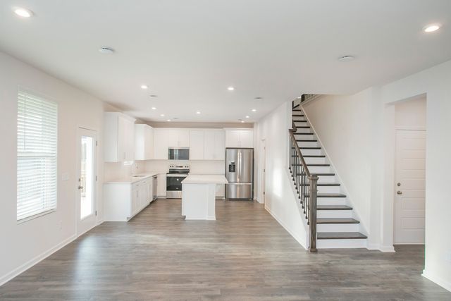 1233 Wallace Way, Hermitage, TN 37076
