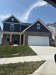1233 Wallace Way, Hermitage, TN 37076