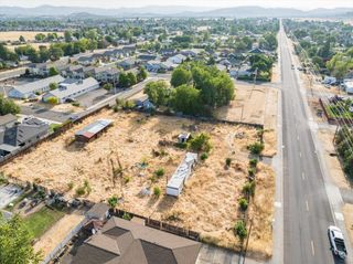 3131 Avenue A, White City, OR 97503