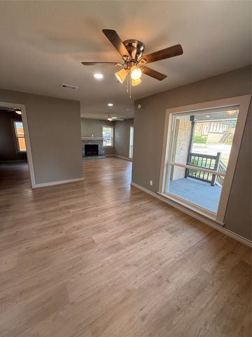 1814 Melbourne Avenue, Dallas, TX 75224