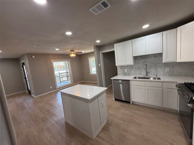 1814 Melbourne Avenue, Dallas, TX 75224