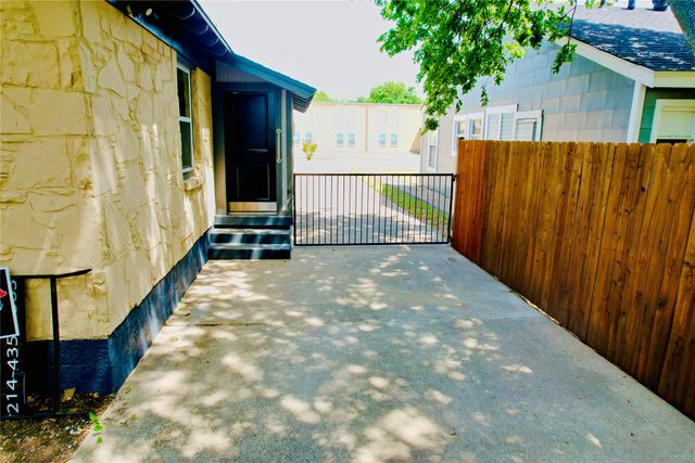 1814 Melbourne Avenue, Dallas, TX 75224