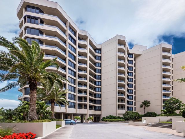 1211 GULF OF MEXICO DRIVE 709, Longboat Key, FL 34228