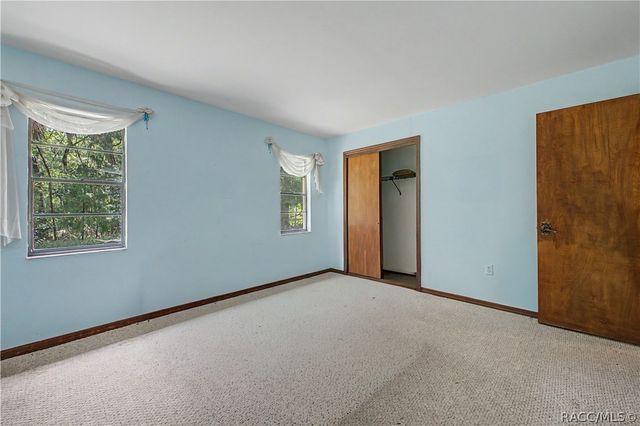 18255 Lake Lindsey Road, Brooksville, FL 34601