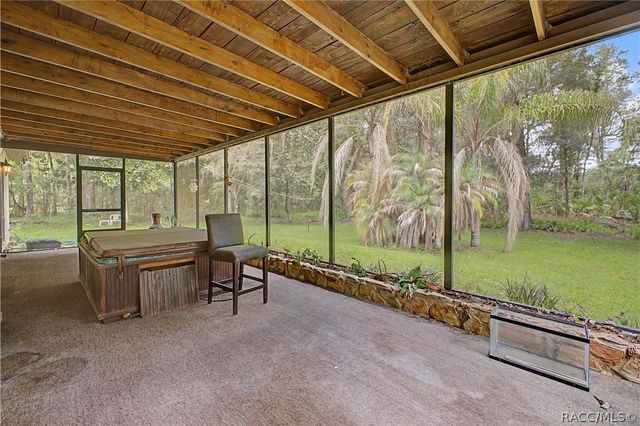 18255 Lake Lindsey Road, Brooksville, FL 34601