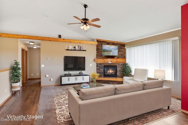 2996 E Briar CT, Athol, ID 83801