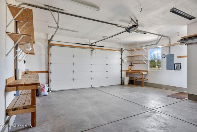 2996 E Briar CT, Athol, ID 83801