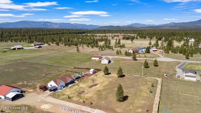 2996 E Briar CT, Athol, ID 83801