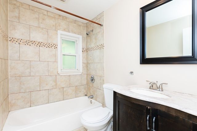 27 Shannon Street 2L, Boston, MA 02135