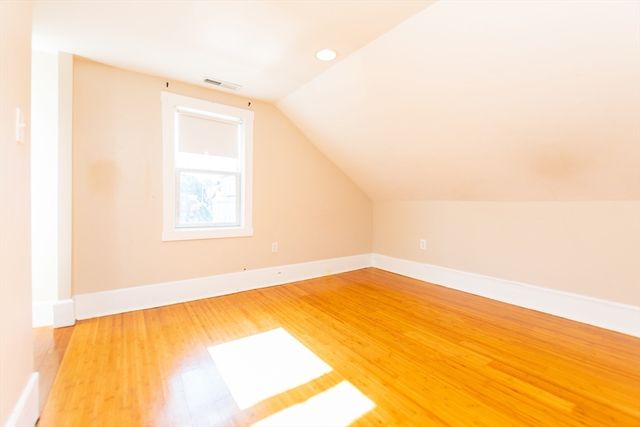 27 Shannon Street 2L, Boston, MA 02135